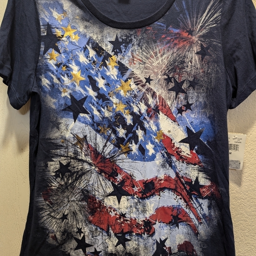 Tru Self Peacoat Patriotic T-shirt Size M NWT MSRP $30 - Picture 2 of 4